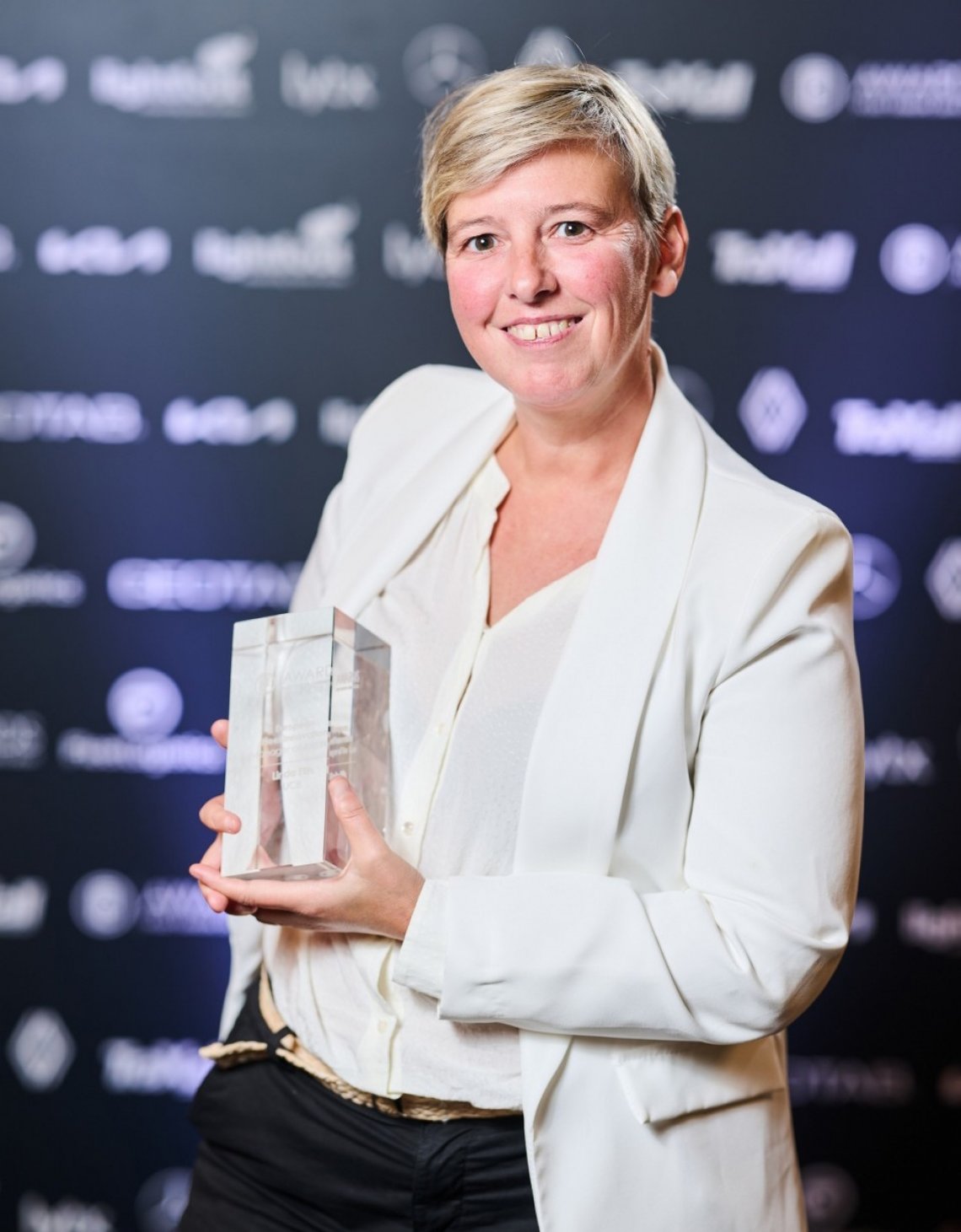 Fleet Innovation Manager of the Year:<br><strong> Linda Ellis (UCB)</strong><br><span style="font-size:11px;">Nagrodę w imieniu Lindy Ellis odebrała Cindy Creel (UCB).</span>