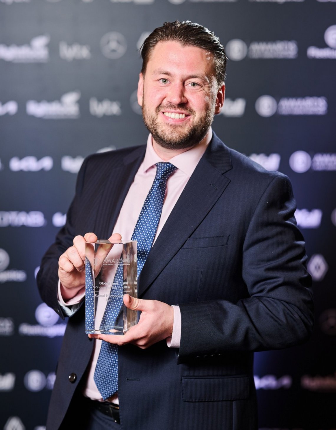 Global Fleet Manager of the Year: <br><strong>Robert Hitchcock (BAT)</strong>