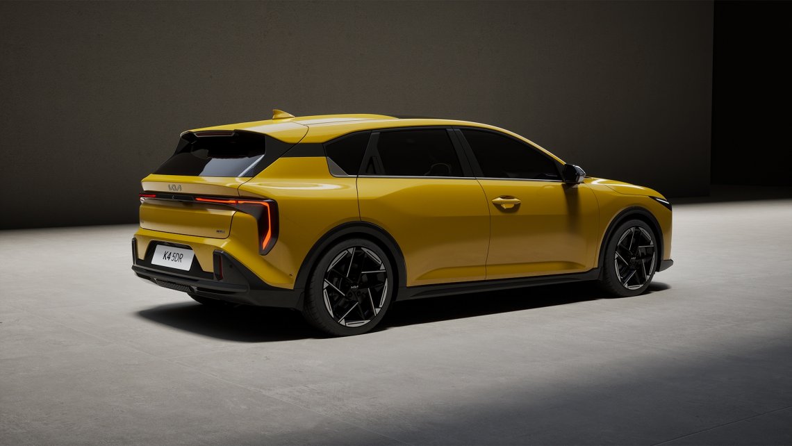 Kia_K4_(4)