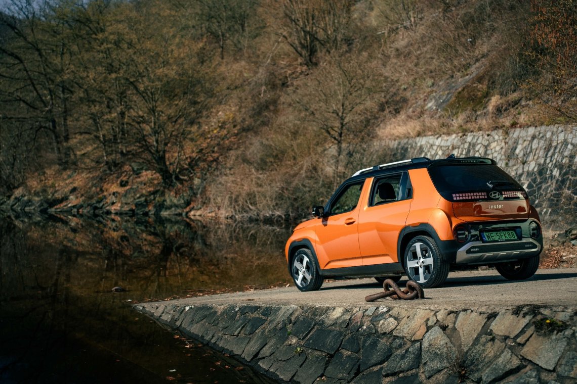 Hyundai_Inster-2