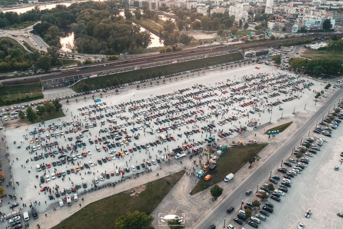 Jedno z większych spotkań miłośników klasycznej motoryzacji w Polsce oraganizowane cyklicznie przre fundację Youngtimer Wwarsaw