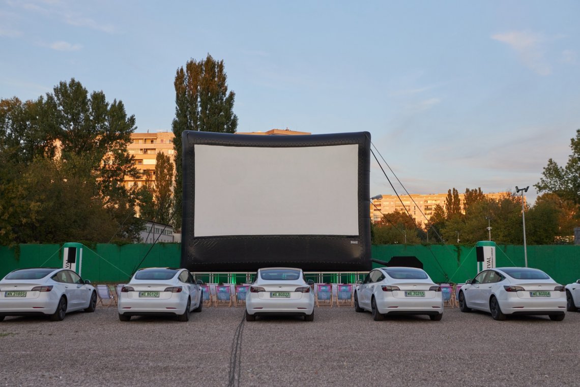 Arval_DriveIn_Cinema1