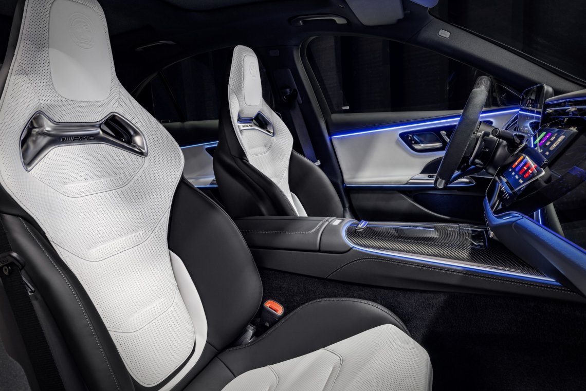MercedesAMG_E_53_hybrid_(5)