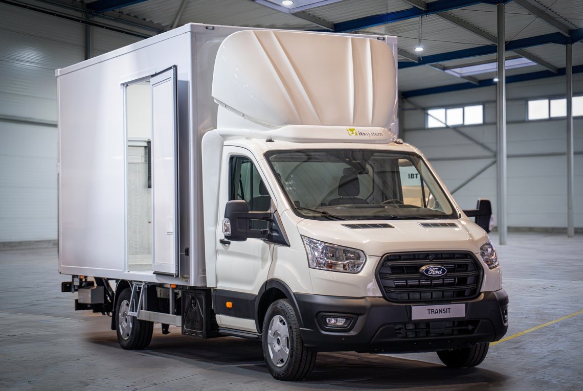 20260201-Ford-Transit-kontener_03