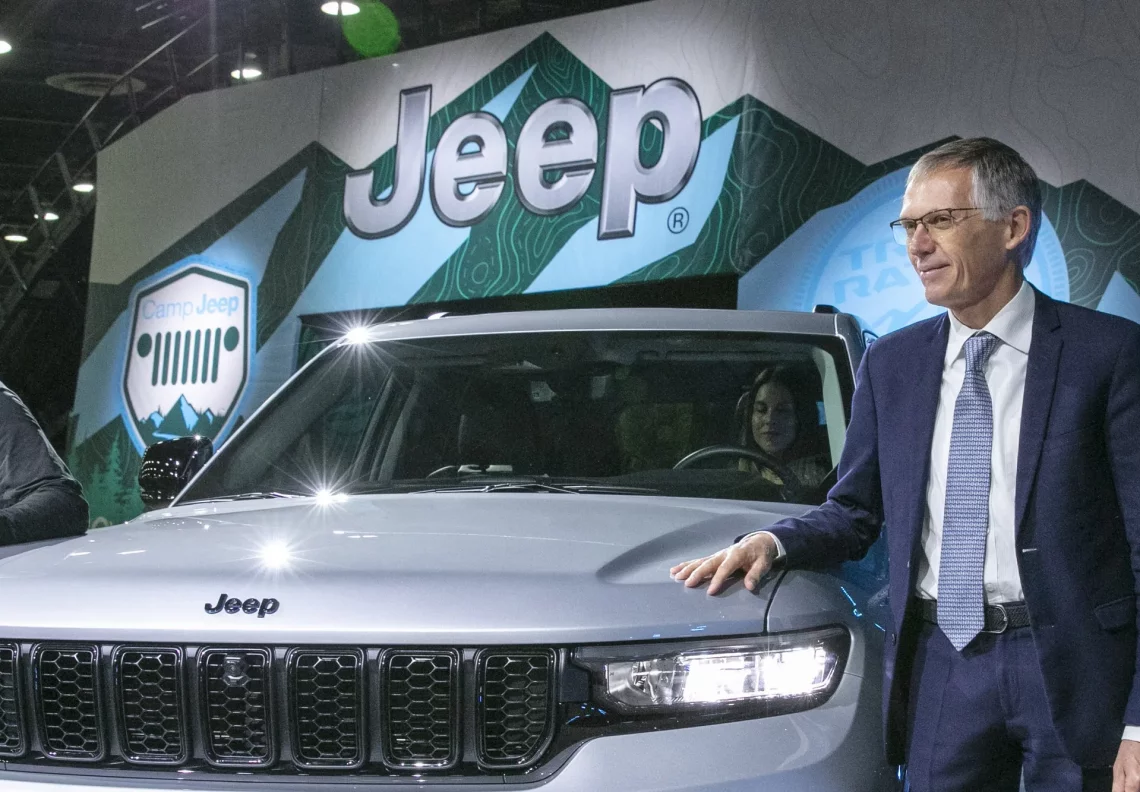 carlos-tavares--photo-via-stellantis_100950759_h