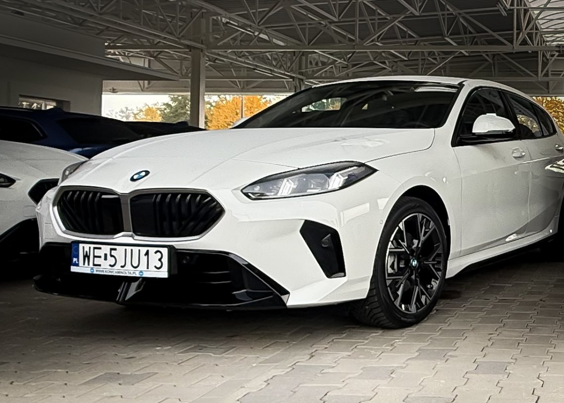 BMW_serii_1_Konica_Minolta