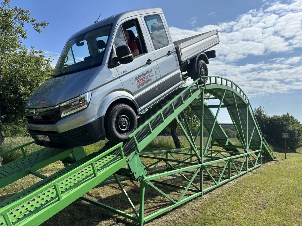 Każde auto, które zjeżdża z linii montażowej, przechodzi także test i krótką jazdę próbną.