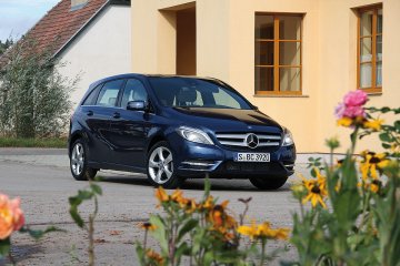 Mercedes klasy B(2)