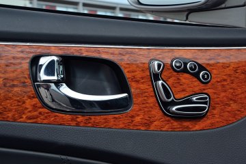 Hyundai_Equus (18)