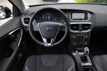 Volvo_V40_T3 (9)