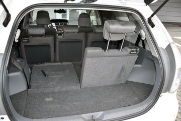 Toyota_Prius_Plus_PD (7)