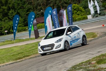 fleet_cars_vans-26