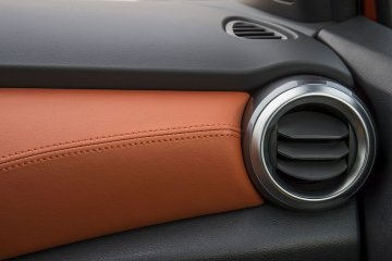 Micra_Orange_424