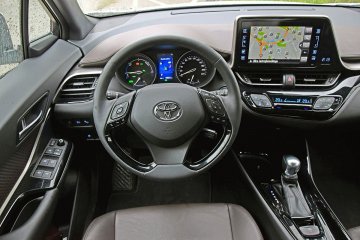 toyota wnetrze (1)