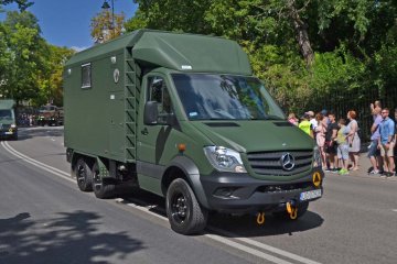 Mercedes