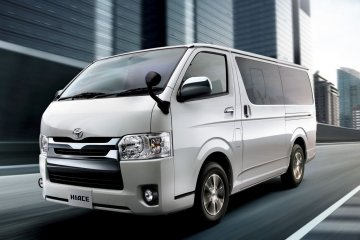 fot7__hiace_w_wersji_z_2013_roku