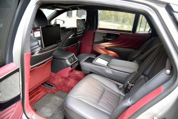 Lexus LS500h