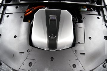 Lexus LS500h