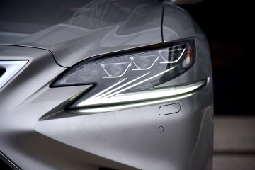 Lexus LS500h
