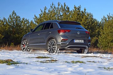 T-Roc oferuje skromny prześwit 16,1 cm.  To jednak i tak 2 cm więcej niż w zwykłym Golfie.