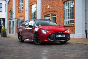 Toyota Corolla GR Sport Touring Sports