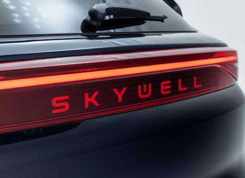 Skywell_ET5-6