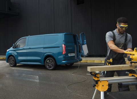 2022_FORD_E-TRANSIT_CUSTOM_15
