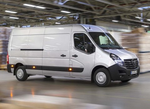 Opel-Movano (4)