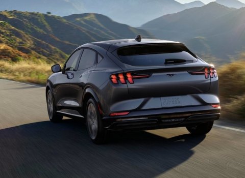 Ford-Mustang_Mach-E (2)