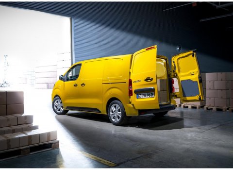 Opel-Vivaro-e-511689