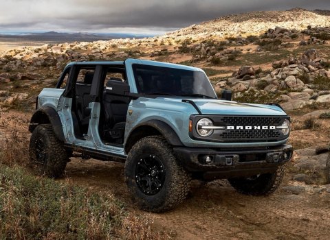 Ford-Bronco_4-door-2021-1280-02