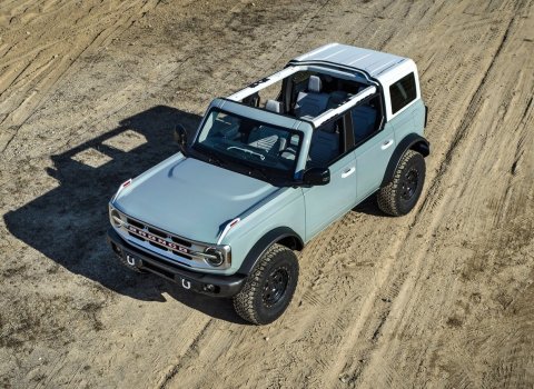 Ford-Bronco_4-door-2021-1280-07