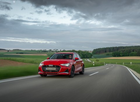 Audi_hybrydy_phev_(6)