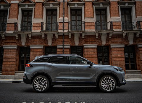 BAIC_Beijing_7_global_photos_H_Res_(2)