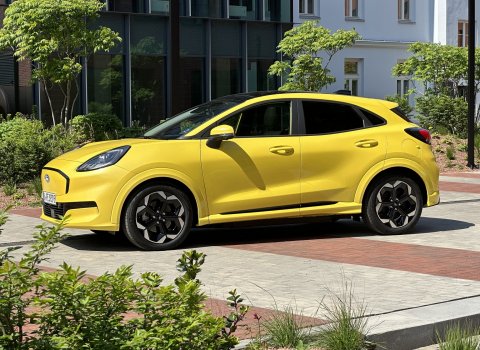 Ford_Puma_Gen_E_(5)