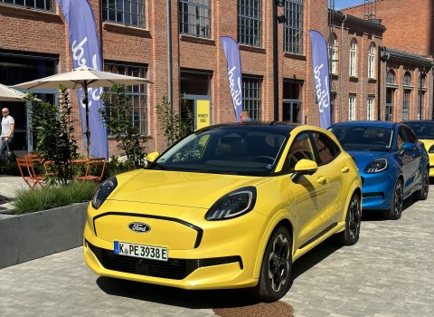 Ford_Puma_Gen_E_(8)