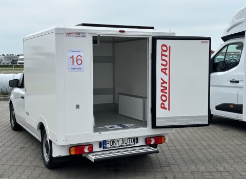 Renault_zabudowy_(1)