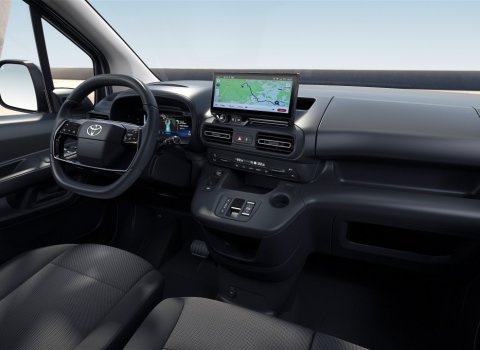 Toyota_Proace_(4)
