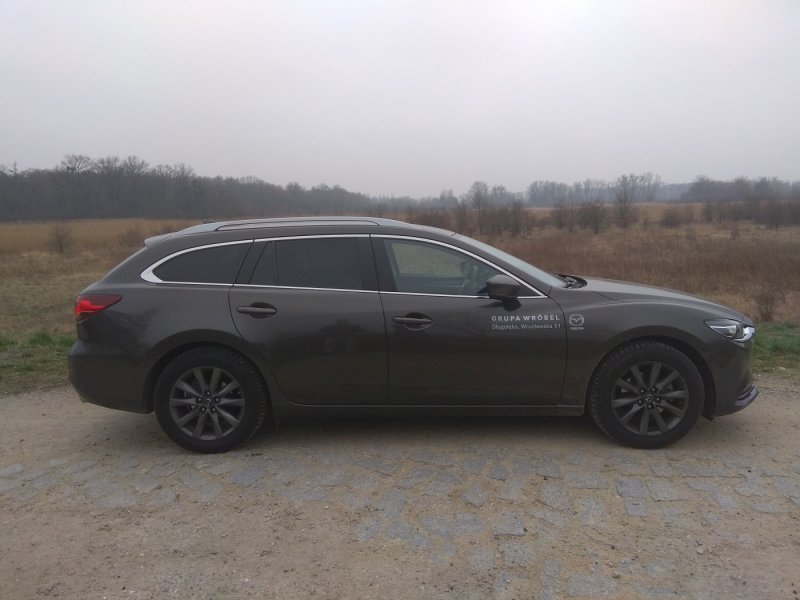 Mazda 6 SkyMotion