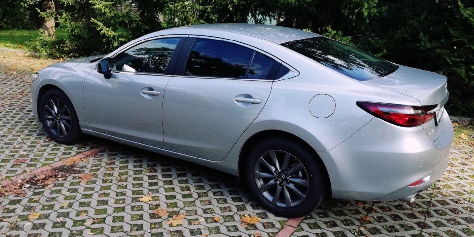mazda-bok
