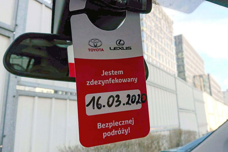 Wszystkie egzemplarze Toyoty przed użyczeniem do testów firmom lub dziennikarzom podlegają dezynfekcji.